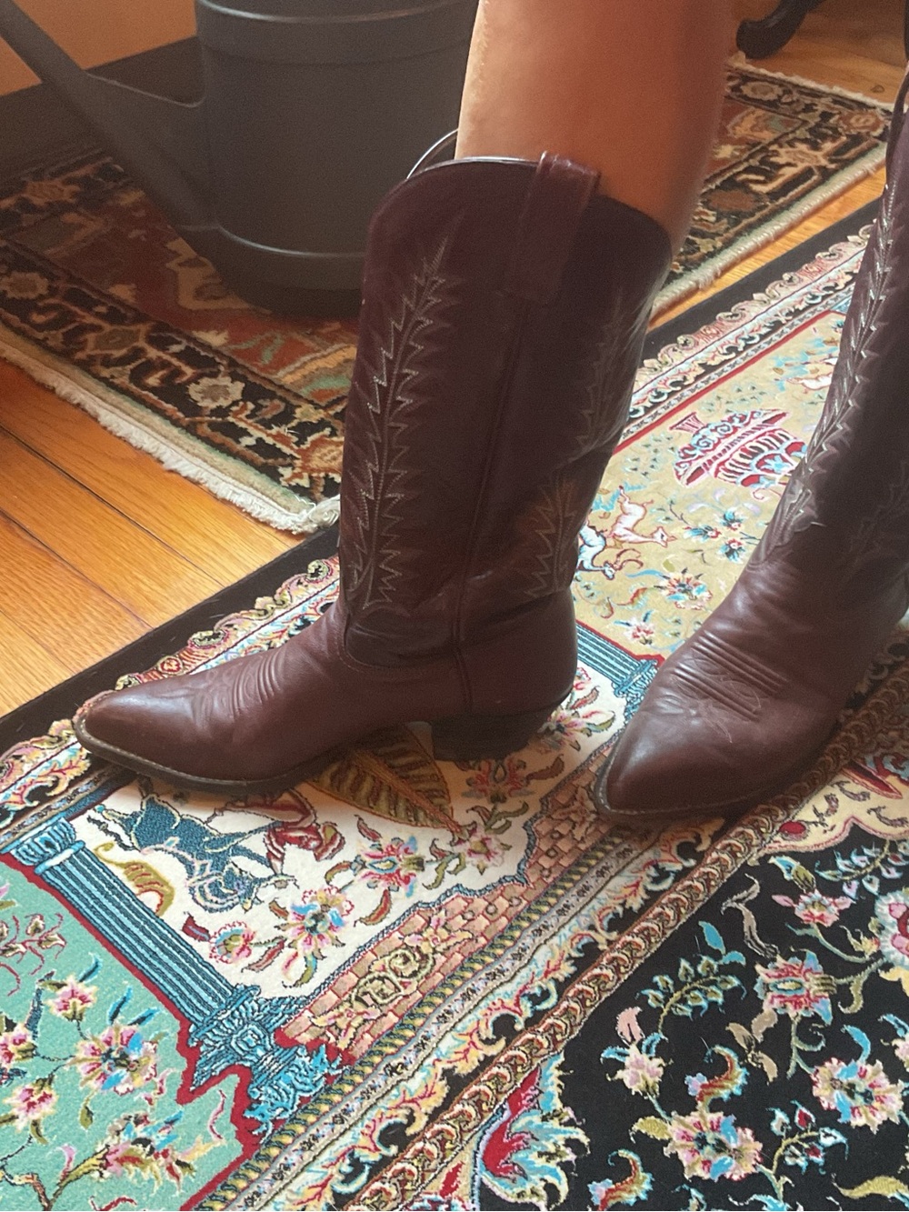 Tony Lama Burgundy Leather Western Boots with Decorative Stitching - Picture 2 of 11